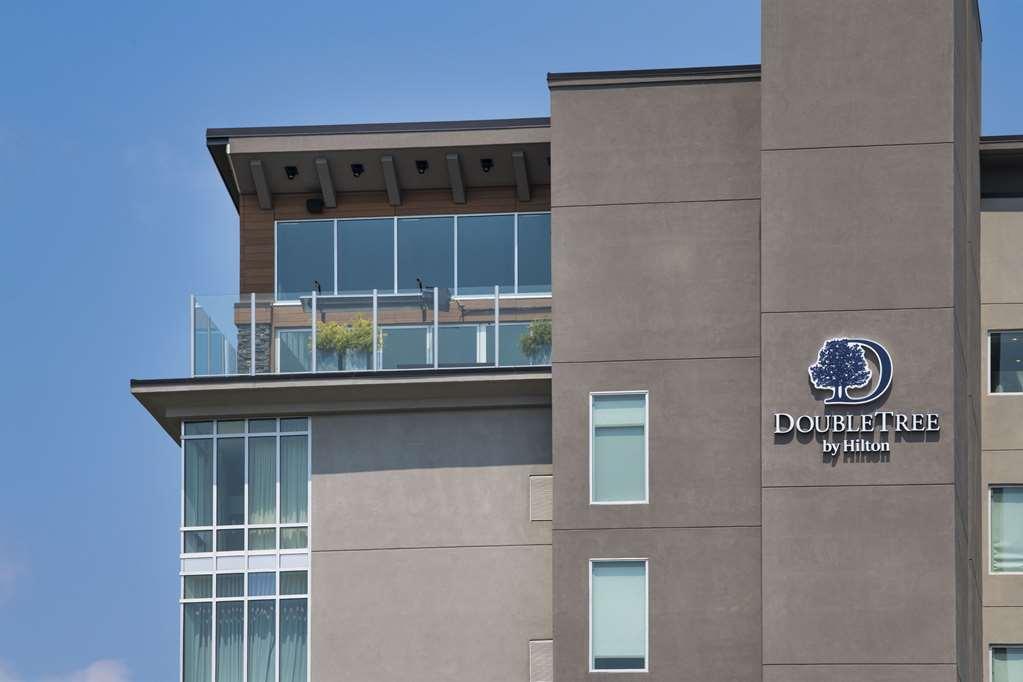 Doubletree By Hilton Asheville Downtown Exterior photo